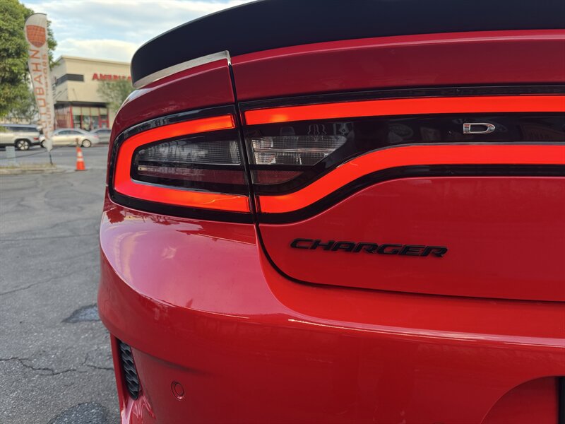 Used 2021 Dodge Charger Scat Pack RWD image 13