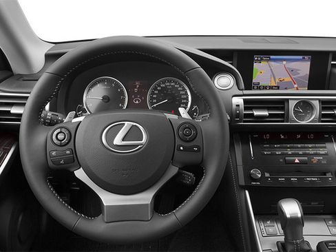 Used 2014 Lexus IS 250 w/ Premium Package RWD image 6