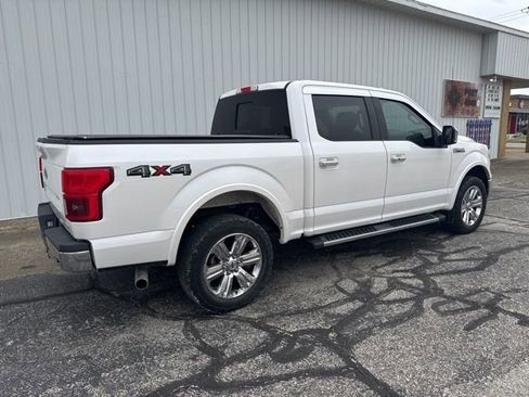 Used 2018 Ford F150 Lariat w/ Equipment Group 502A Luxury AWD/4WD image 4
