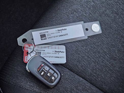 Certified 2025 Honda Accord SE image 32