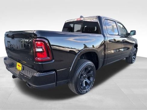 New 2026 RAM 1500 4x4 Crew Cab image 7