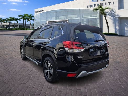 Used 2021 Subaru Forester Touring image 5