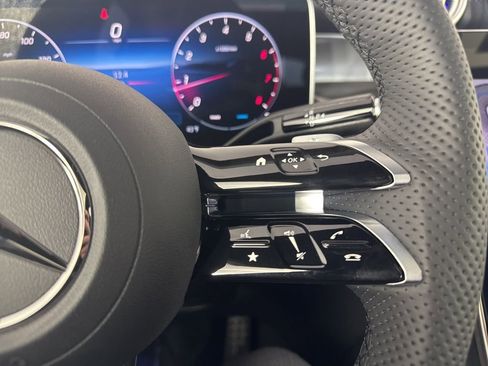 New 2026 Mercedes-Benz GLC 300 4MATIC image 33