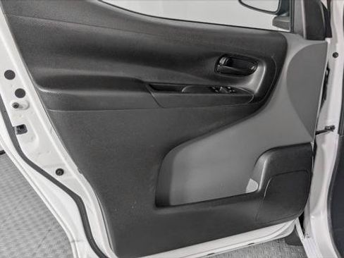 Used 2021 Nissan NV200 S FWD image 13
