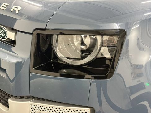 Used 2024 Land Rover Defender 110 S AWD/4WD image 32
