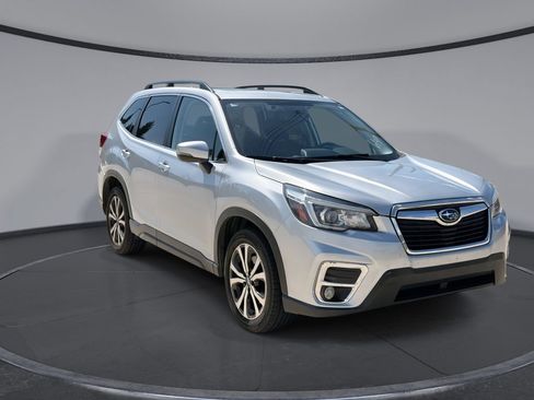 Used 2019 Subaru Forester Limited AWD/4WD image 12
