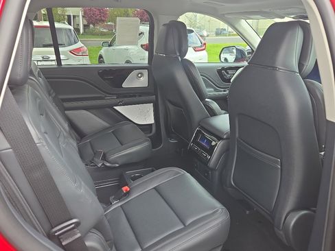 New 2026 Lincoln Aviator Reserve AWD/4WD image 17