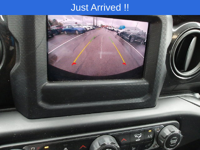 Used 2020 Jeep Wrangler Unlimited Sport AWD/4WD image 19