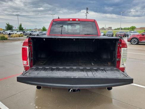 Used 2015 RAM 1500 Laramie w/ Convenience Group RWD image 32