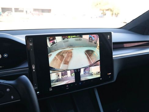 Used 2023 Tesla Model X Plaid AWD/4WD image 52