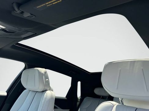 Certified 2024 Cadillac Lyriq Luxury w/ LPO, Floor Liner Package AWD/4WD image 15