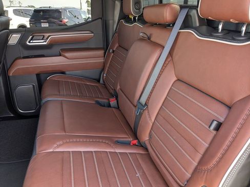 Used 2024 GMC Sierra 1500 Denali Ultimate image 14