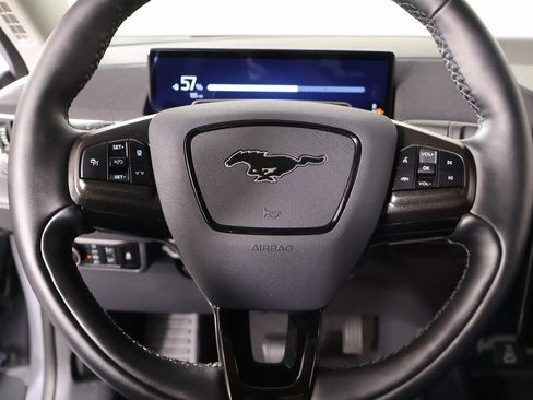 Used 2025 Ford Mustang Mach-E Select w/ Comfort Package Lite image 3