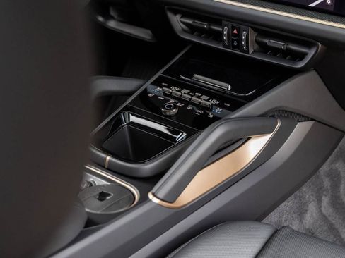 New 2026 Porsche Cayenne Turbo image 88