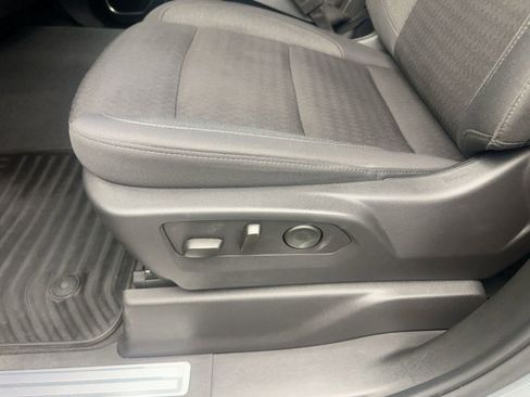 Used 2025 GMC Sierra 1500 Elevation image 14