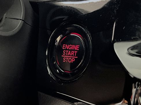 Used 2025 Honda Civic Sport image 23