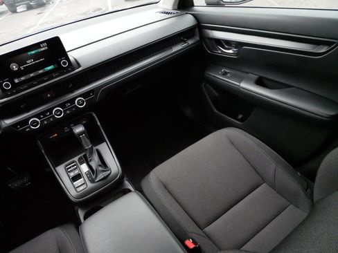 Used 2024 Honda CR-V EX image 11