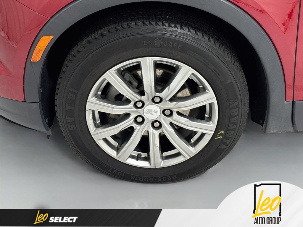 Used 2021 Cadillac XT4 Premium Luxury AWD/4WD image 32
