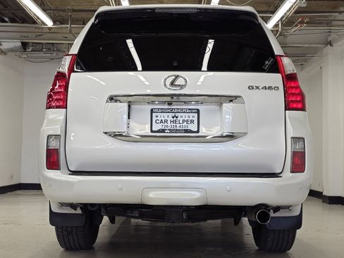 Used 2011 Lexus GX 460 Premium w/ Comfort Plus Pkg image 17
