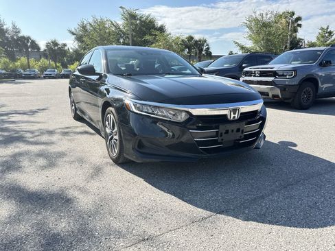 Used 2022 Honda Accord Hybrid image 8