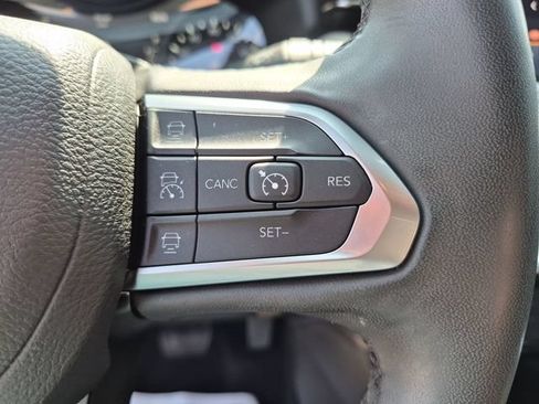 Used 2023 Jeep Compass Limited AWD/4WD image 18