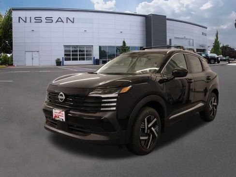 New 2026 Nissan Kicks SV w/ Cold Weather Package image 5