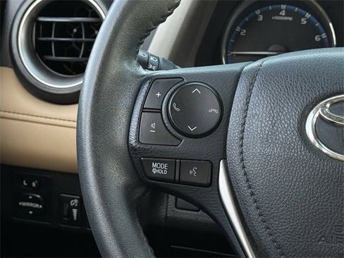 Used 2018 Toyota RAV4 Limited w/ All Weather Liner Package image 13