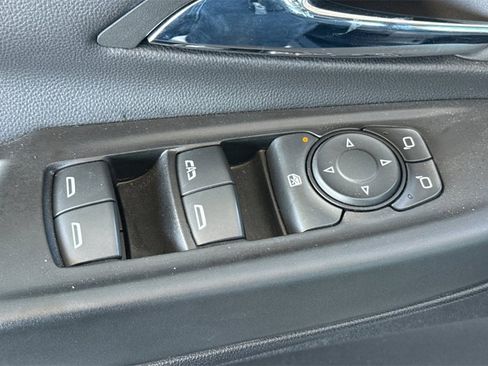 Used 2023 Chevrolet Bolt LT image 16