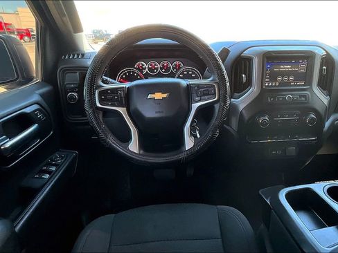 Used 2022 Chevrolet Silverado 1500 Custom w/ LPO, Blackout Package image 7