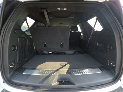 Used 2025 GMC Yukon Denali image 14