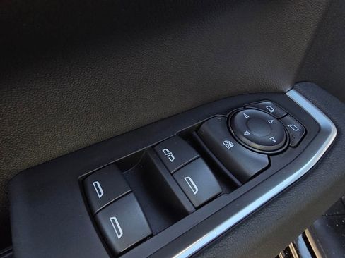 New 2026 GMC Sierra 1500 Elevation image 12