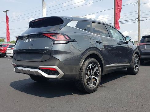 Used 2023 Kia Sportage EX AWD/4WD image 4