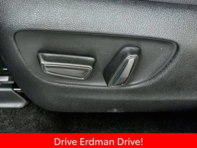 Certified 2025 Toyota Grand Highlander FWD image 12