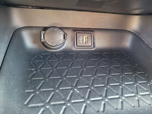 Used 2024 Toyota RAV4 LE image 19