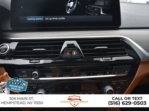 Used 2023 BMW 530e w/ M Sport Package image 18