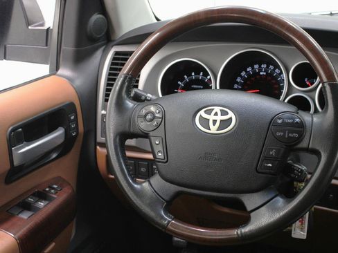 Used 2012 Toyota Sequoia Platinum AWD/4WD image 55