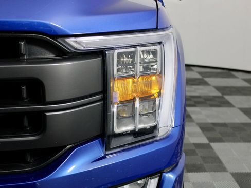 Used 2023 Ford F150 Lariat image 3