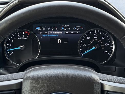 Used 2021 Ford Expedition XLT image 15