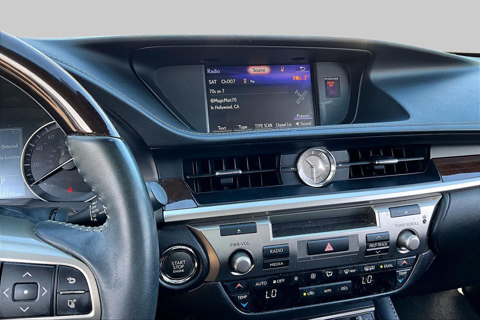 Used 2018 Lexus ES 350 w/ Luxury Package w/Wood Trim FWD image 6