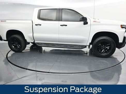 Used 2020 Chevrolet Silverado 1500 LT Trail Boss AWD/4WD image 12