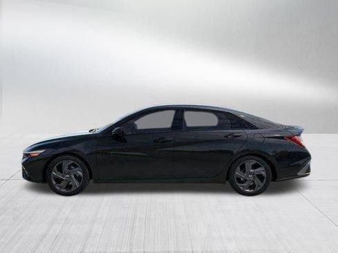 New 2026 Hyundai Elantra Sport image 3