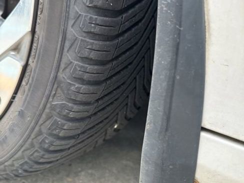 Used 2018 Honda Accord EX-L image 26