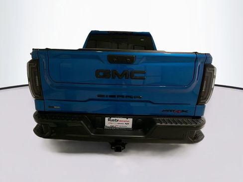 Used 2024 GMC Sierra 1500 AT4X image 6