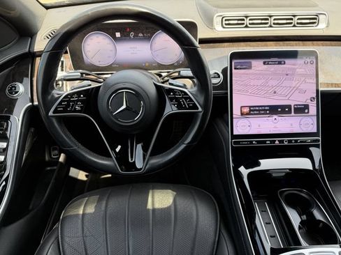 Used 2023 Mercedes-Benz S 500 4MATIC w/ AMG Line image 12