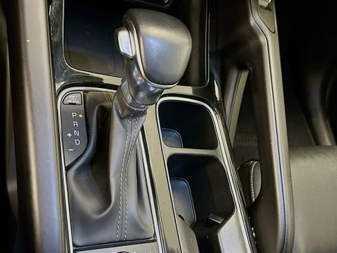 Used 2025 Kia Telluride S AWD/4WD image 25
