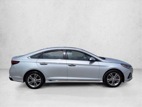 Used 2019 Hyundai Sonata Sport image 4
