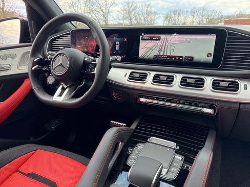 New 2025 Mercedes-Benz GLE 63 AMG S image 41