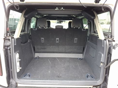 Used 2025 Ford Bronco Outer Banks image 29