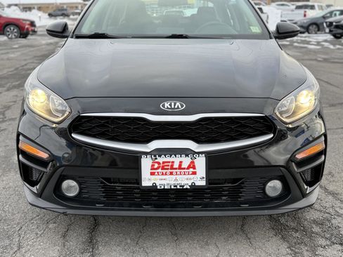 Used 2019 Kia Forte Sedan image 2