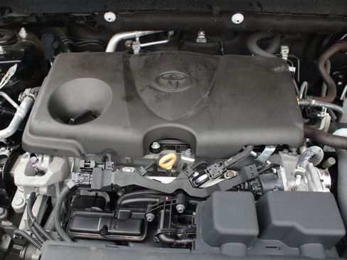 Used 2023 Toyota RAV4 XLE image 26